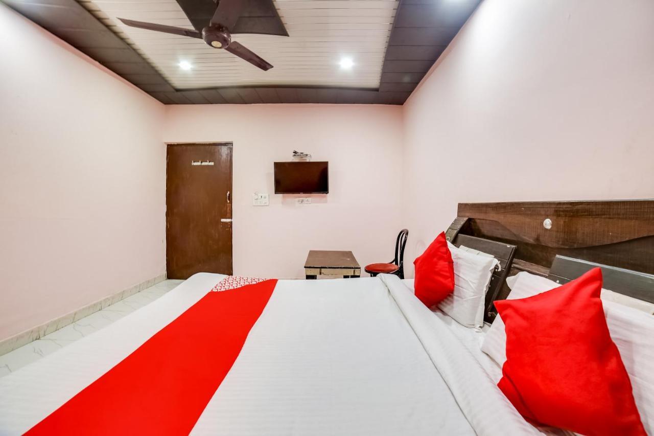 Oyo 70288 Happy Dhaba Hotel Sonipat Exterior photo